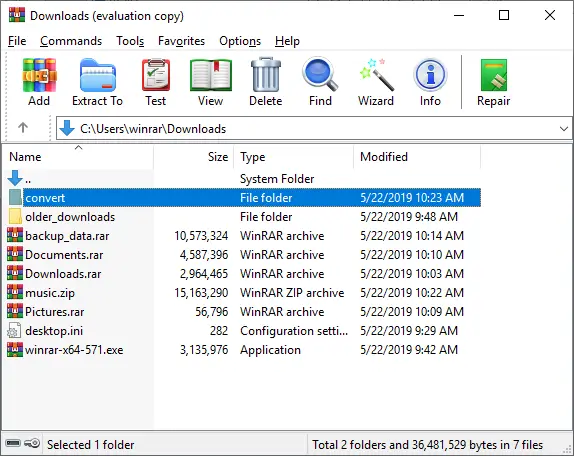 WinRAR file manager displaying downloads folder contents.